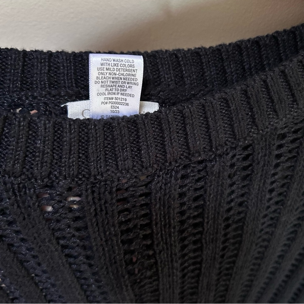 Garnet Hill ~ Black Linen & Organic Cotton Crochet Open Weave Poncho in OS - Picture 9 of 14
